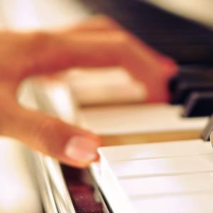 淫女妤羽嗯灬啊灬快灬
